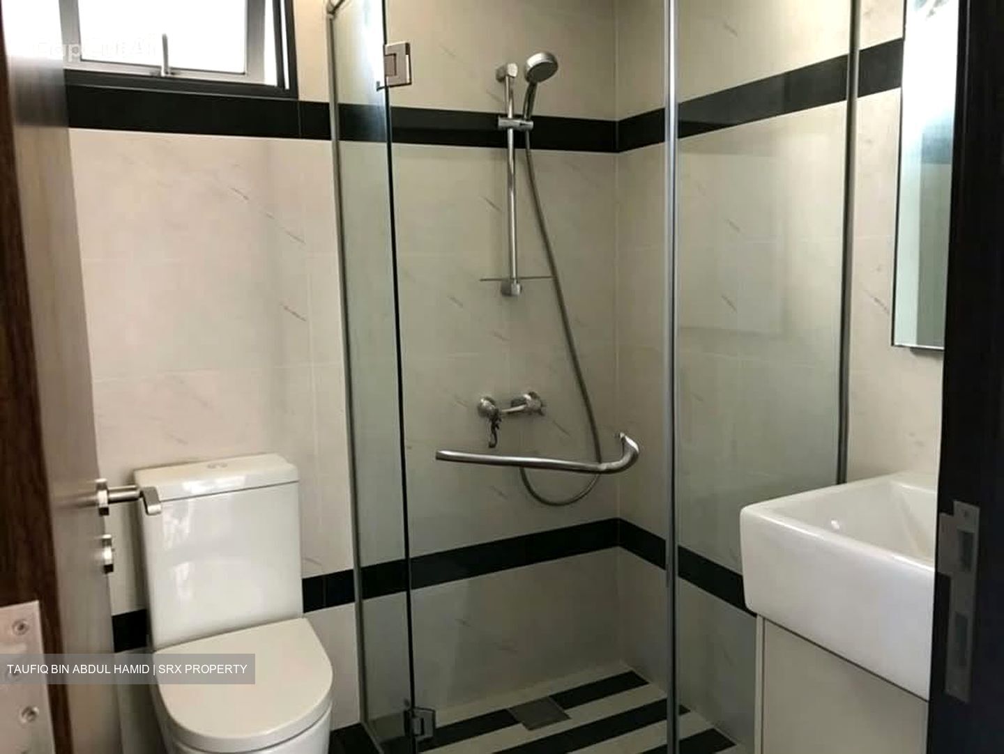 Symphony Suites (D27), Condominium #566246121